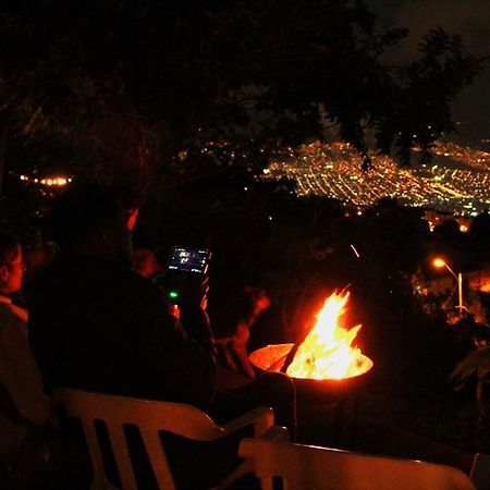Eco Hostal Casa La Juana Bed & Breakfast Medellin Ngoại thất bức ảnh