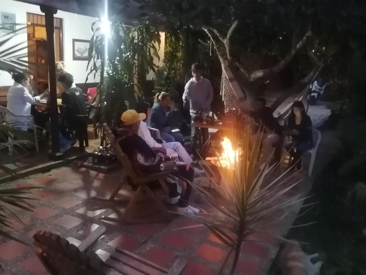 Eco Hostal Casa La Juana Bed & Breakfast Medellin Ngoại thất bức ảnh